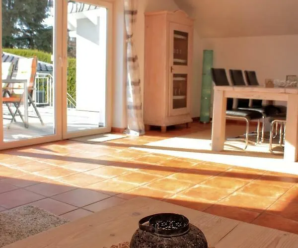 Becker Lejlighed Nideggen